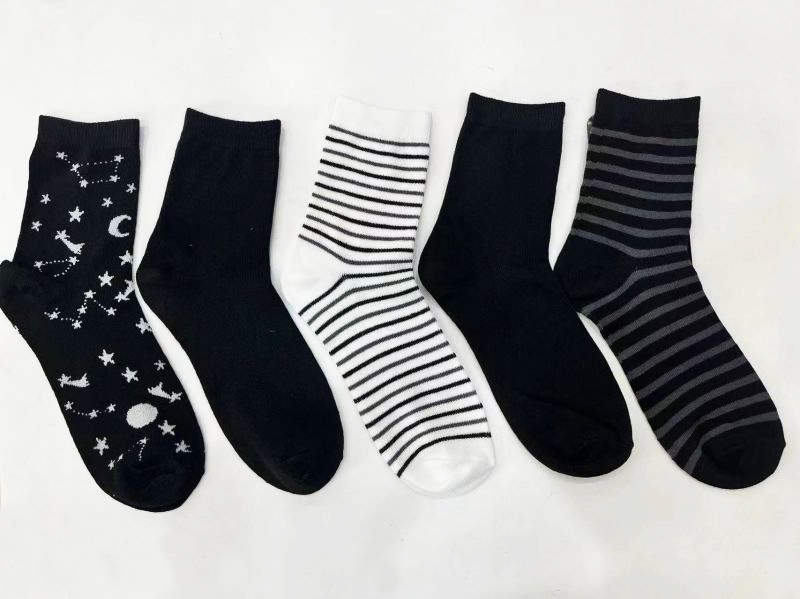 Ladies socks 9